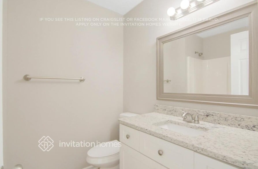 Building Photo - 386 Rosa Cir