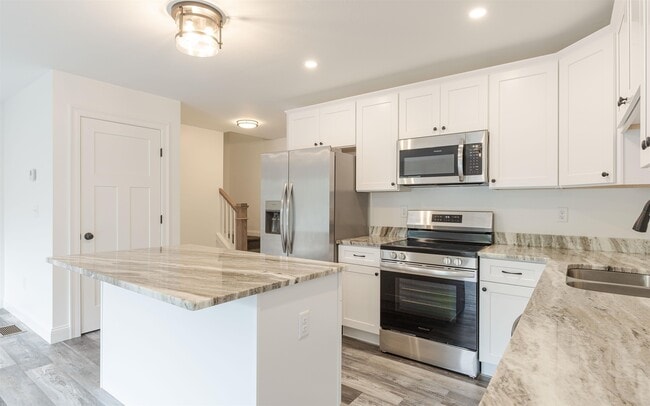 Building Photo - 359 Monadnock St