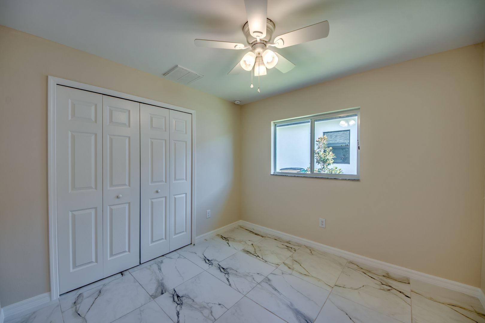 Building Photo - 3419-3421 SW 15th Pl