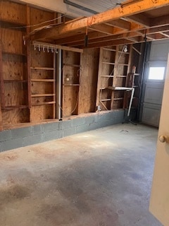 Building Photo - 901 17th Ave