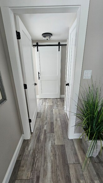 Building Photo - 17 Powderhouse Rd