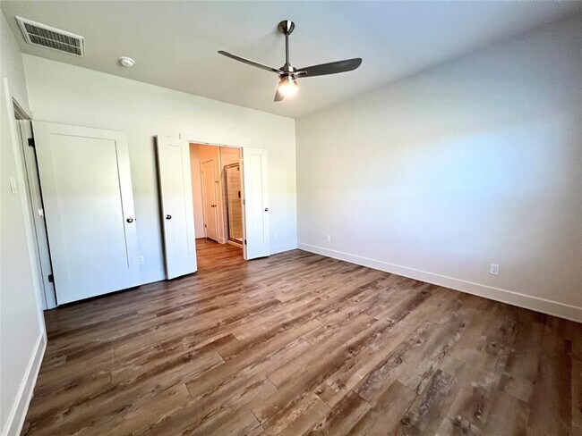 Building Photo - 3704 Kala Dr