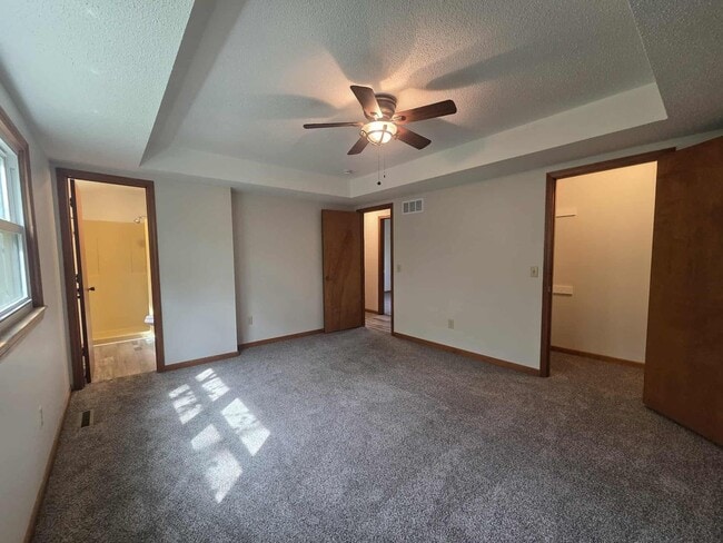 Building Photo - Spacious Home for Rent!