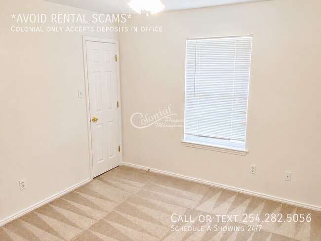 Building Photo - 4604 Bowles Dr
