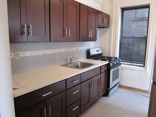 Kitchen - 230 Brook Ave