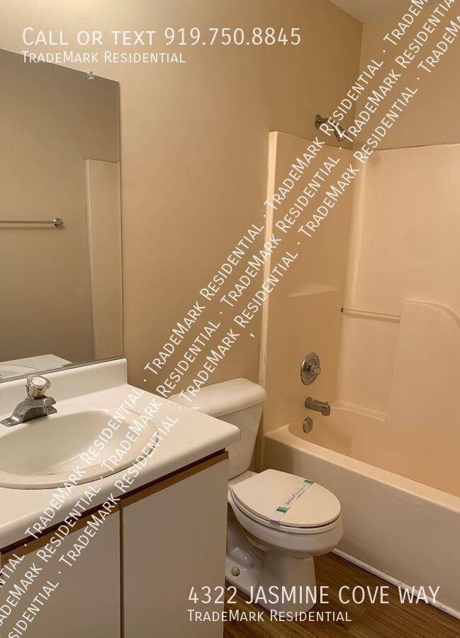 Building Photo - 4322 Jasmine Cove Way