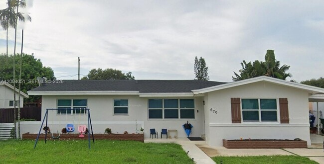 Building Photo - 670 NE 179th Terrace