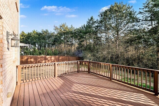 Building Photo - 8816 Caswick Ct