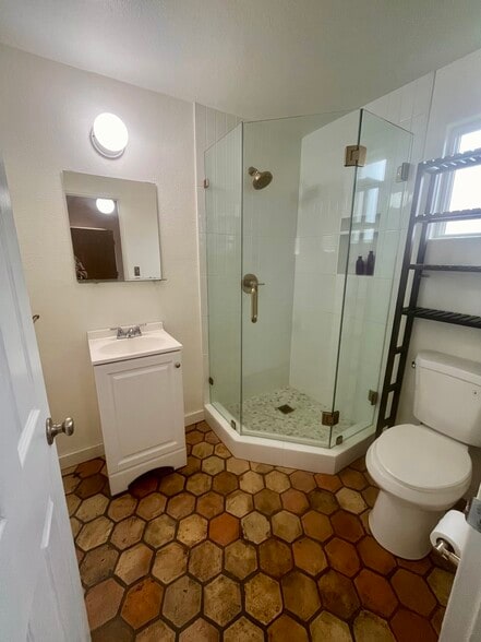 Building Photo - 3334 55th St