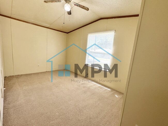 Building Photo - 412 Balboa Dr
