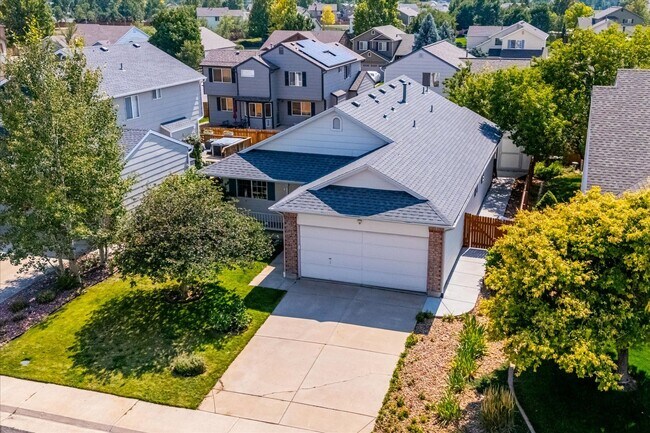 Primary Photo - Evolve Real Estate: Meticulously Maintained 3 Bed RANCH Home with Deck and Pergola Available DEC 15!