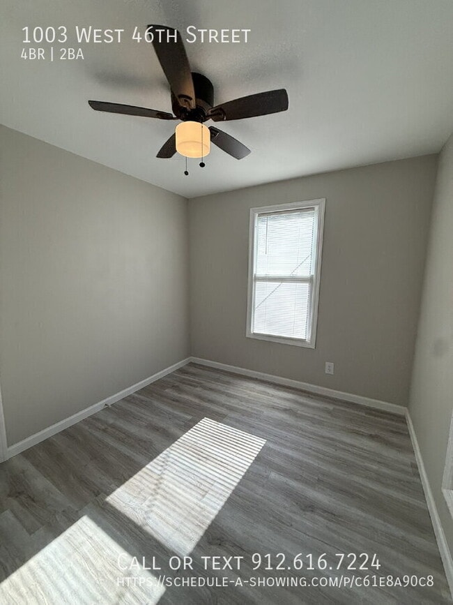 Building Photo - 1003 W 46th St