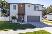 Building Photo - 2702 W St Isabel St