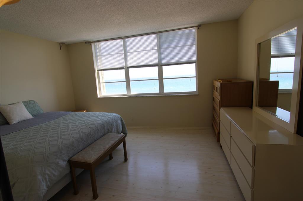 Building Photo - 750 N Ocean Blvd