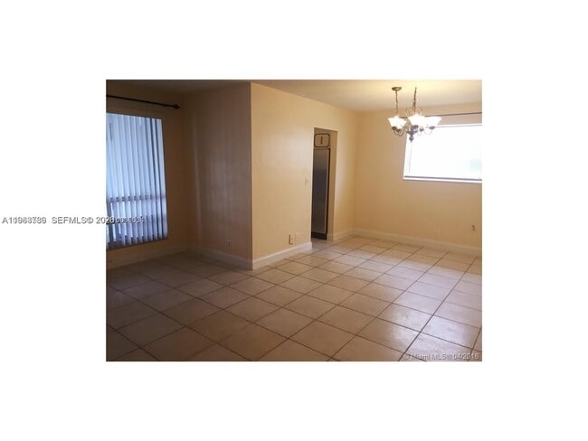 Building Photo - 1820 N 17th Ave