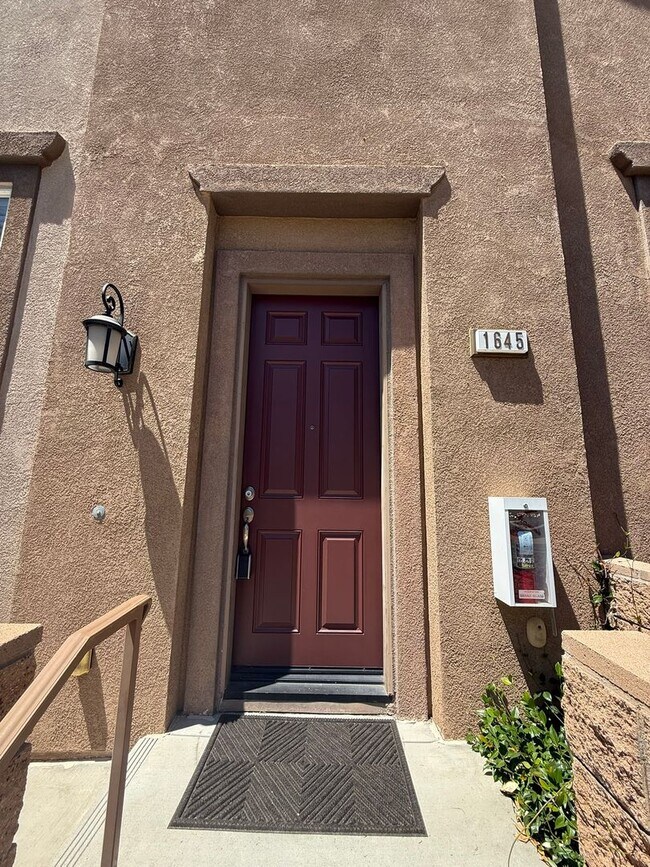 Building Photo - Beautiful Lake San Marcos Home - Offered by KRC Realty - Rich Farmer Team