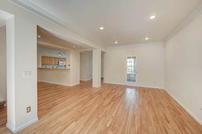 Building Photo - 927 Jersey St
