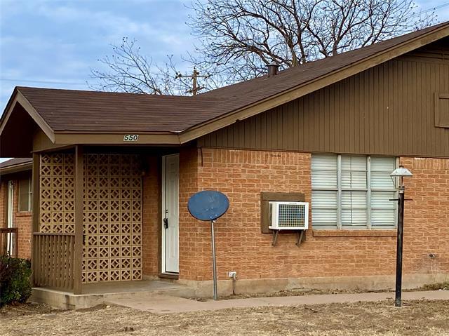 Primary Photo - 550 E N 18th St
