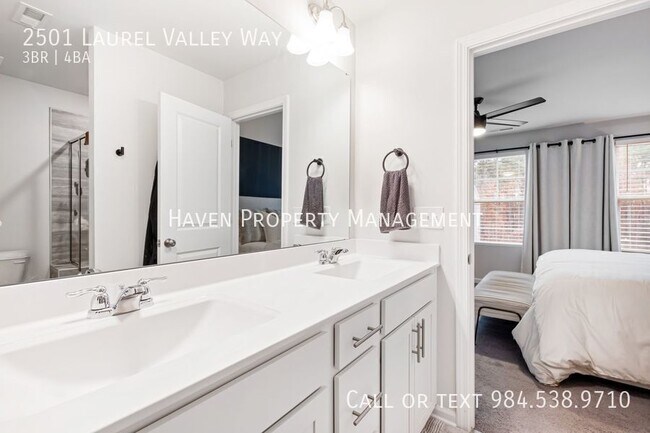 Building Photo - 2501 Laurel Valley Way