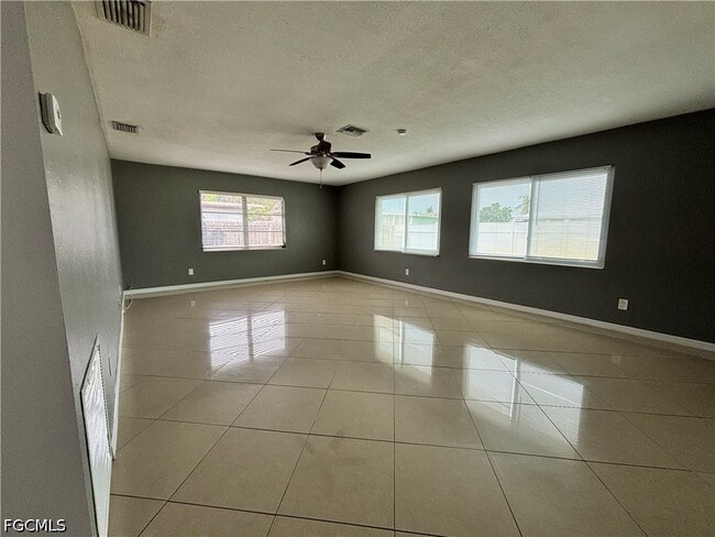 Building Photo - 209 Punta Alta Ct