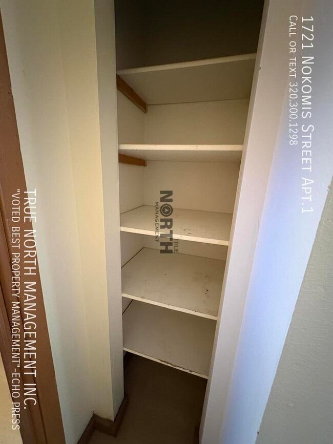 Building Photo - 1721 Nokomis St