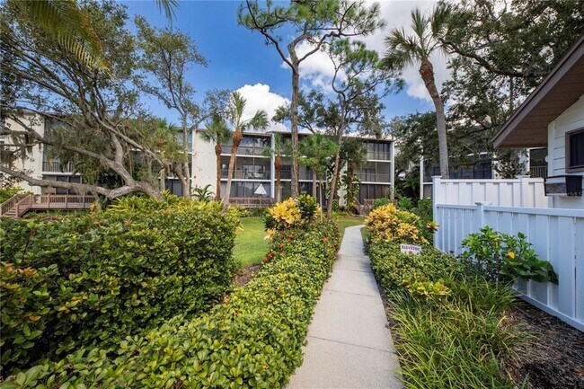 Building Photo - 840 Bird Bay Way