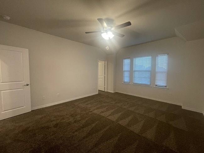 Building Photo - 2021 Crooked Bow Dr