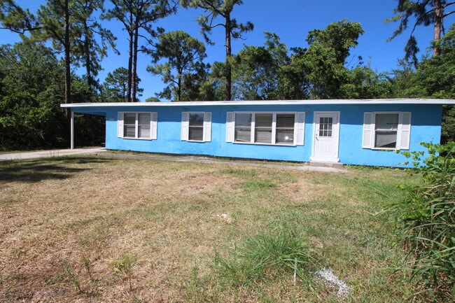 Building Photo - 11681 41st Ct N