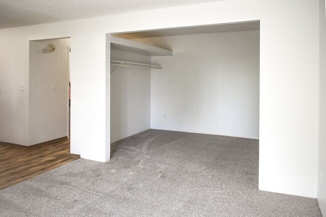 Interior Photo - Studios On Rose