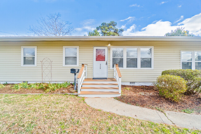 Building Photo - 328 Crisfield Rd