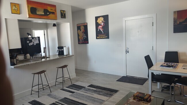 Building Photo - 1200 Euclid Ave