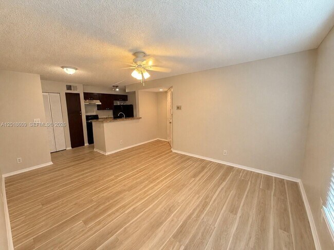Building Photo - 2900 S University Dr