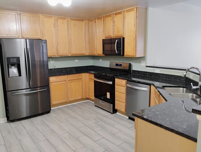 Building Photo - 1128 Georgetown Way