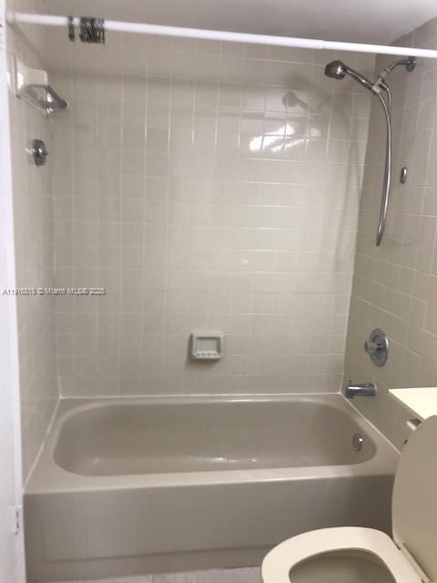 Building Photo - 8933 SW 123rd Ct