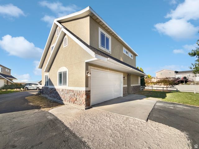 Building Photo - 2238 Harvest Moon Dr