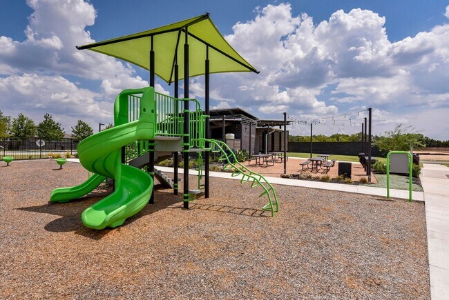 Building Photo - Spacious & Stylish Living in Liberty Hill
