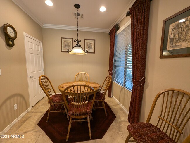Building Photo - 3658 N Princeton Ct