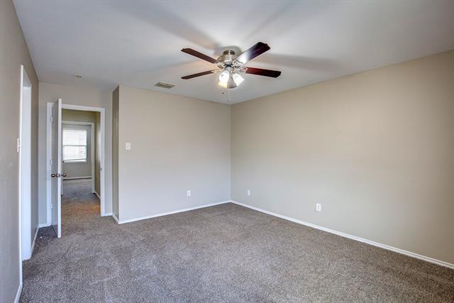 Building Photo - 16609 Woodside Dr