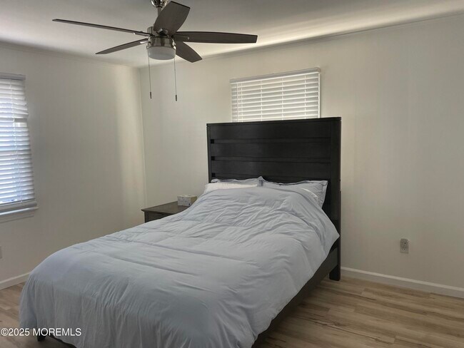 Building Photo - 70 Avery Ave