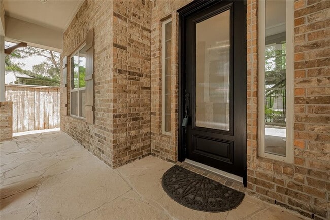 Building Photo - 155 Lindenberry Cir