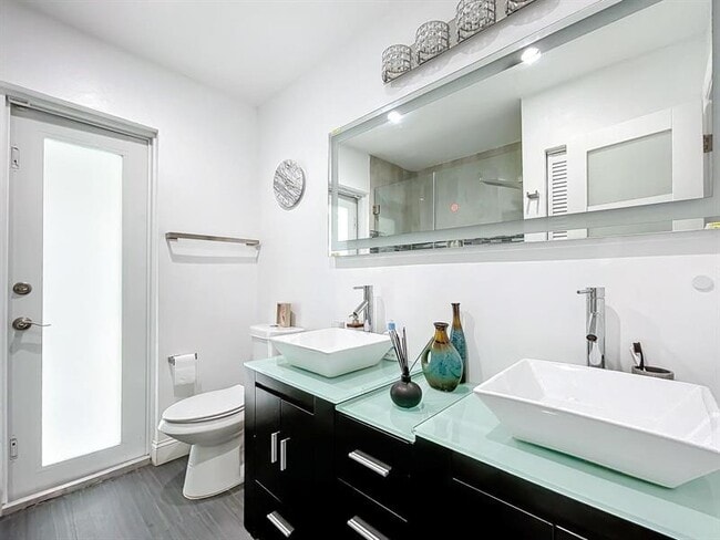 Building Photo - 2171 NW 87th Ave