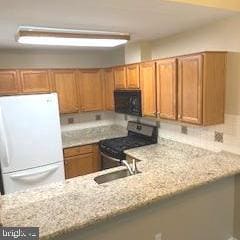 Building Photo - 3402 S Carriage Ct