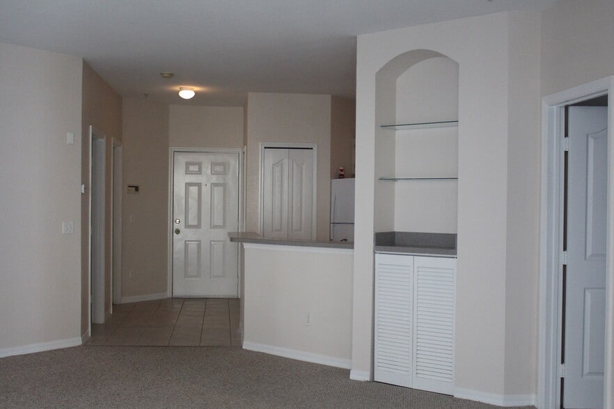 Building Photo - 2729 Maitland Crossing Way #208