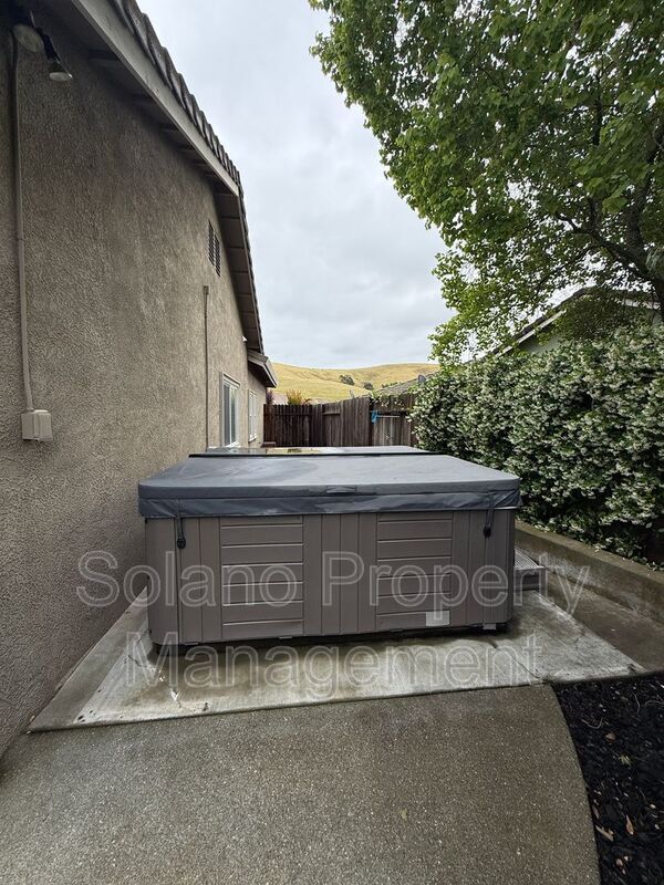 Building Photo - 2833 Prestwick Ct