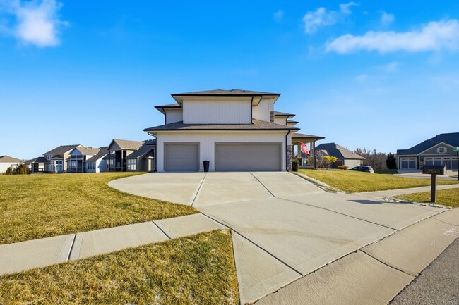 Building Photo - 4502 NW 70 Terrace