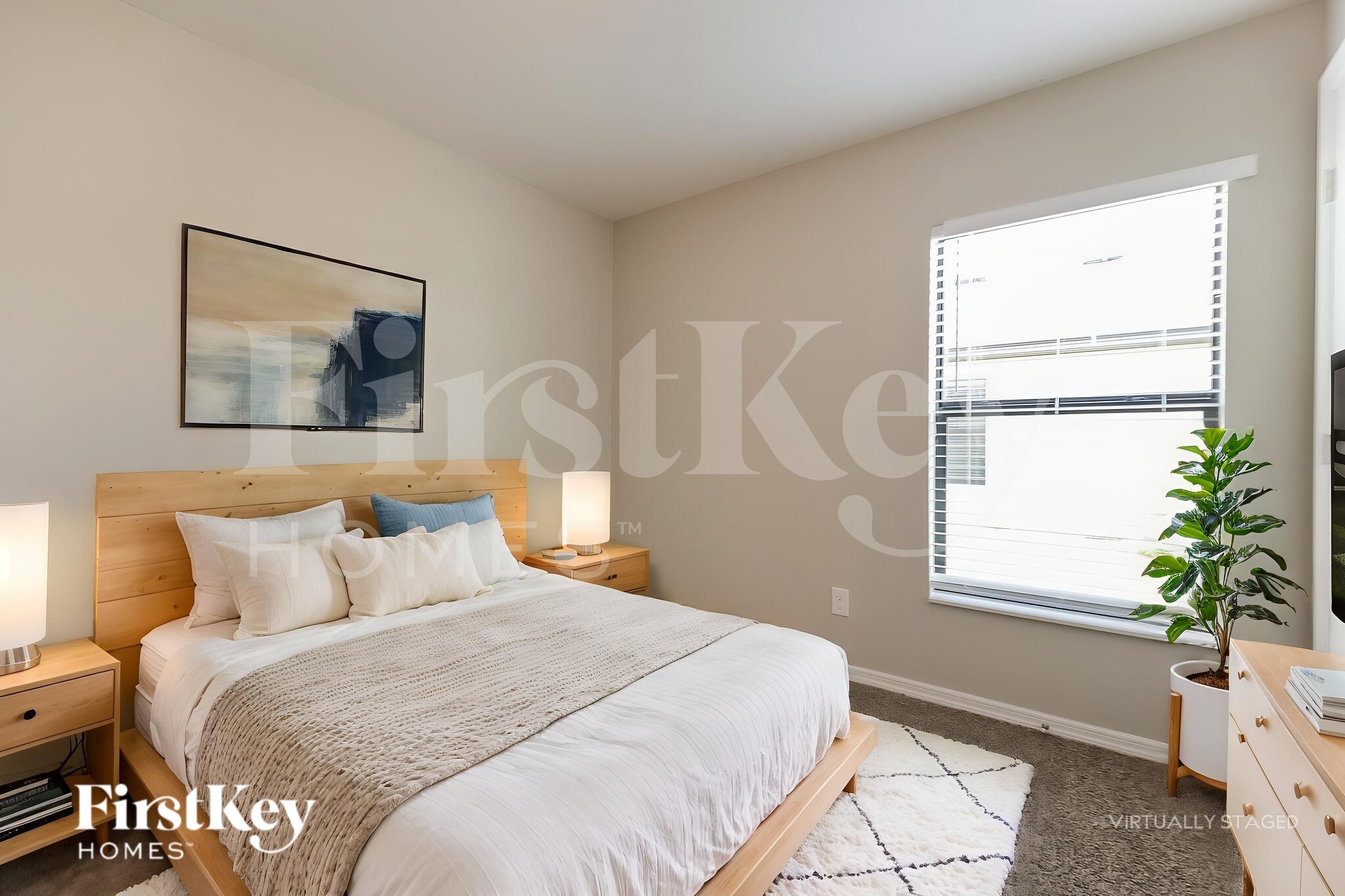 Building Photo - 1544 Swan Lake Cir