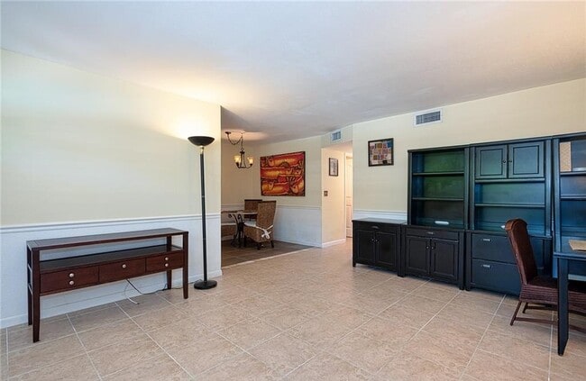 Building Photo - 4290 Gulfstream Dr