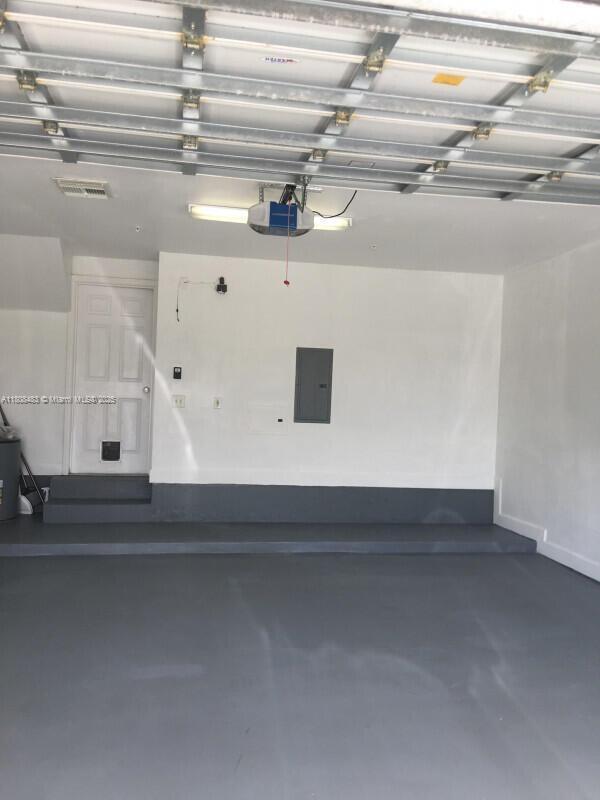 Building Photo - 236 Moorings Dr