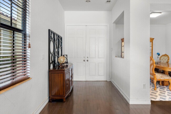 Building Photo - 7302 NW 111th Way