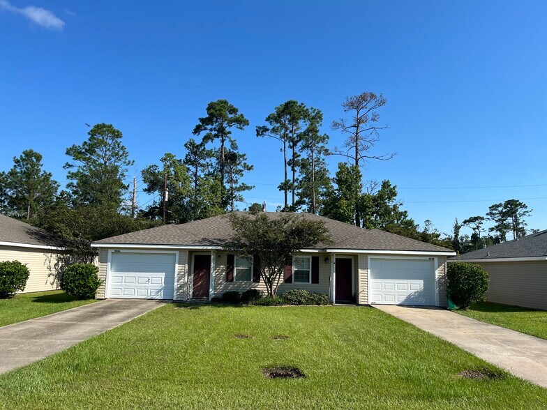 Building Photo - 1112 Shellie Ln